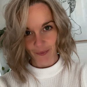 Meet your Posher, Casey